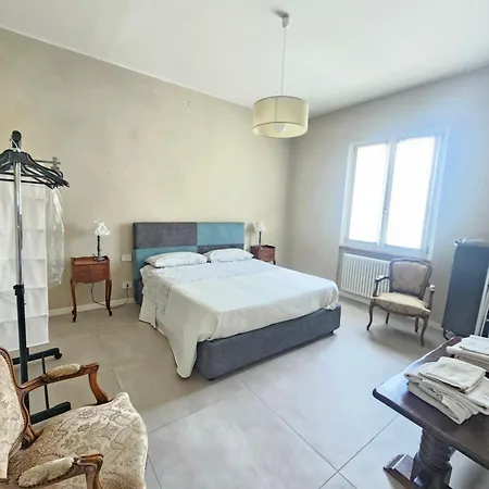 Locazione Turistica Corner 20 Zona Clinica Piacenza