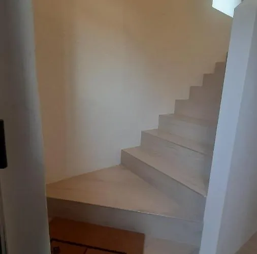 Locazione Turistica Corner 20 Πιατσέντζα